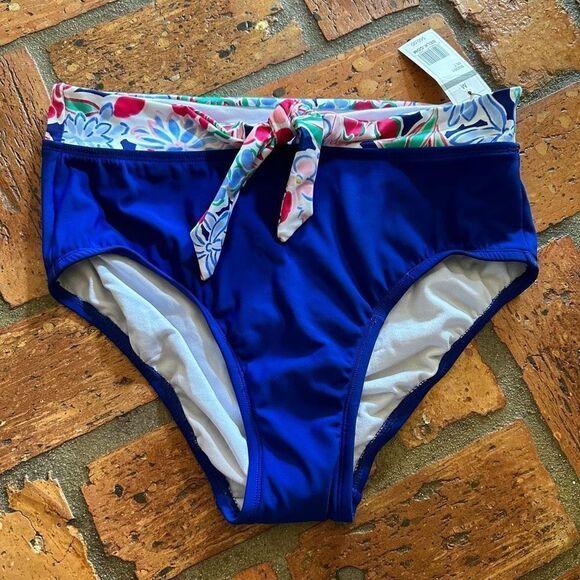 Crown & Ivy Bouquet Sway High Waisted Swim Bottoms with Sash - Picture 2 of 9